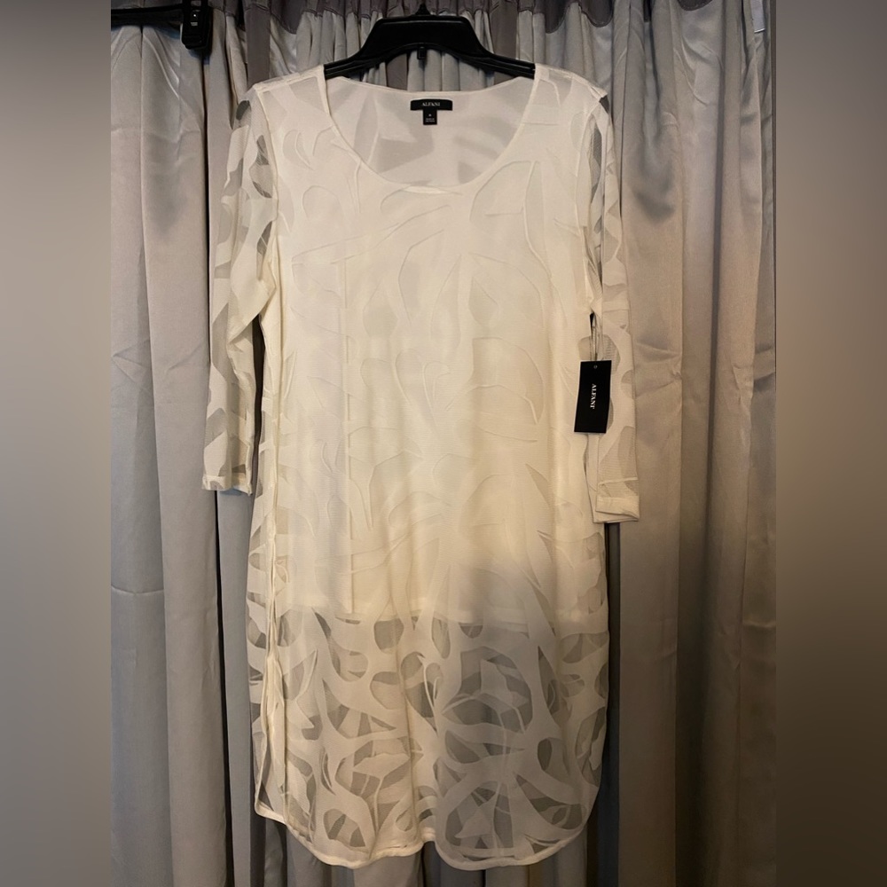 Alfani Ivory Tunic